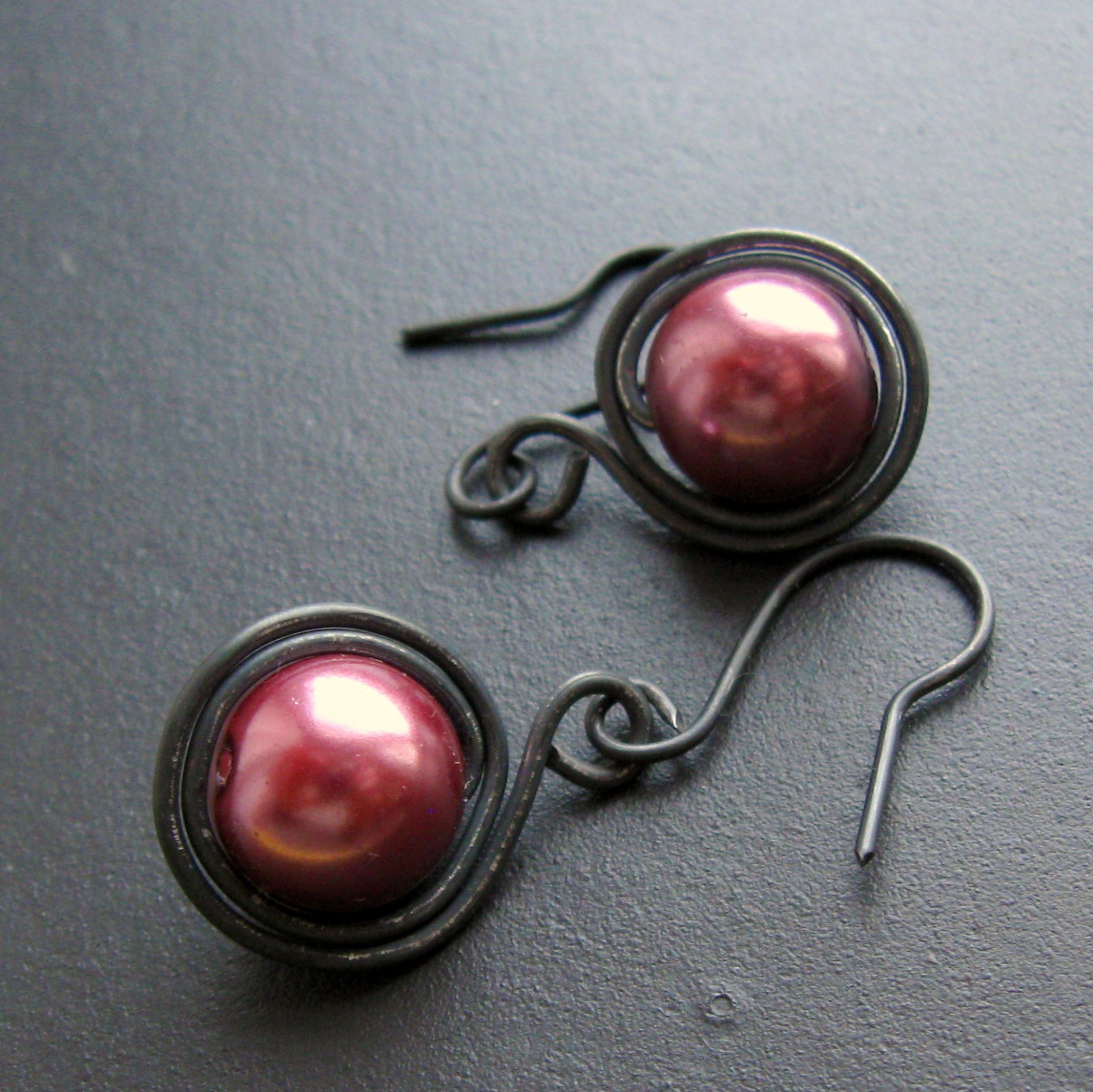 Náušnice švestka až mahagon