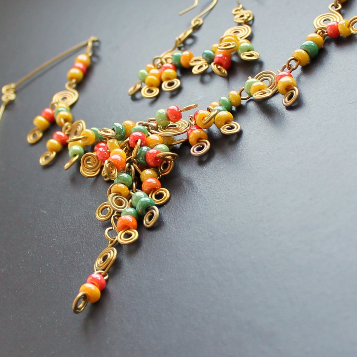 Sklizeň na citrusové plantáži