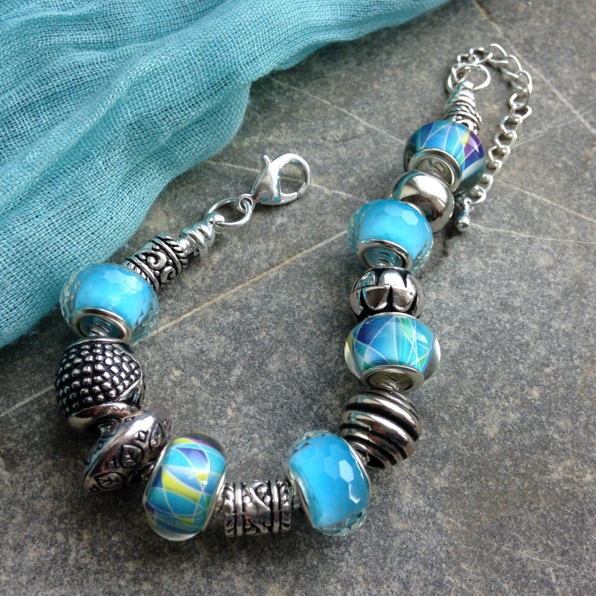 Pomněnkový náramek