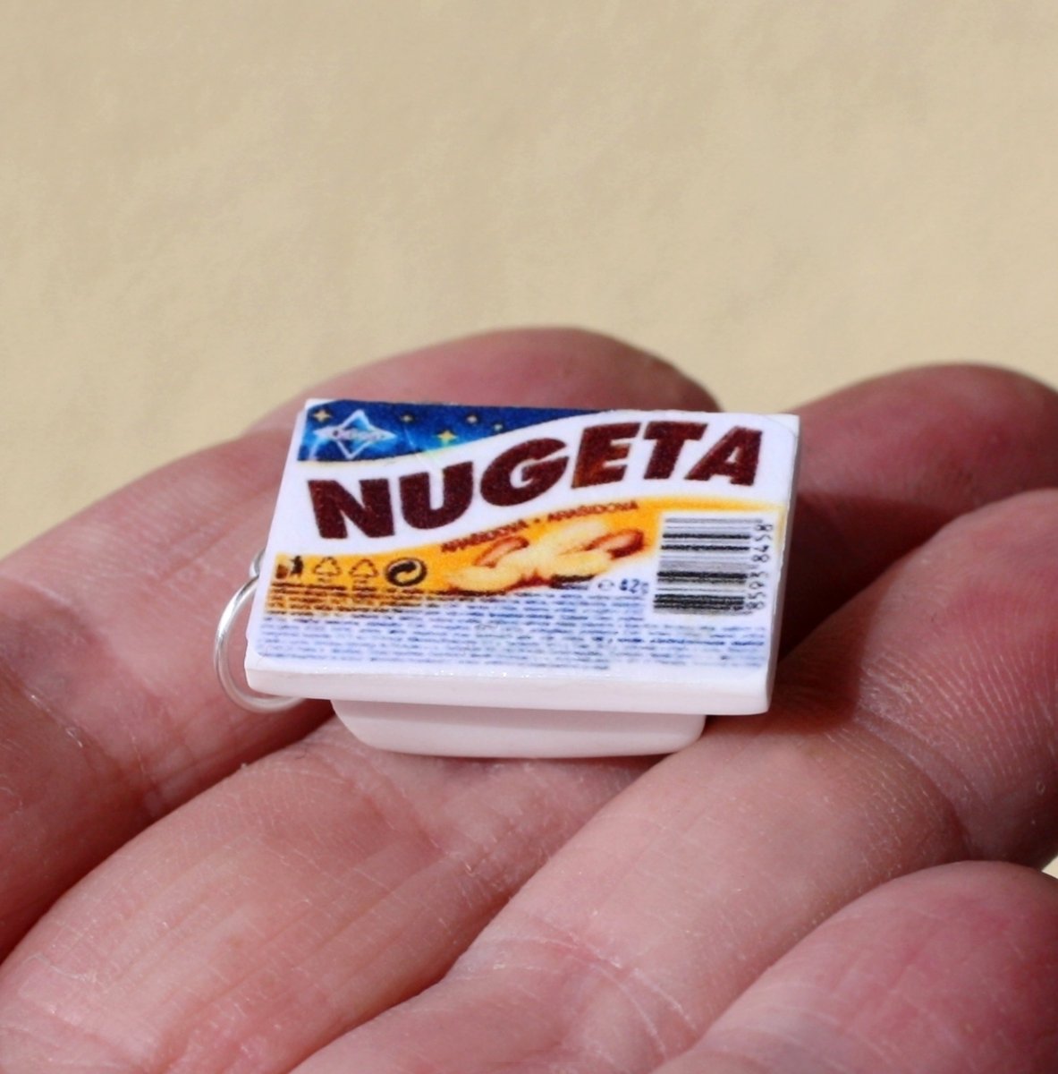 nugeta  .. přívěsek samostatný rezervace pro Salus