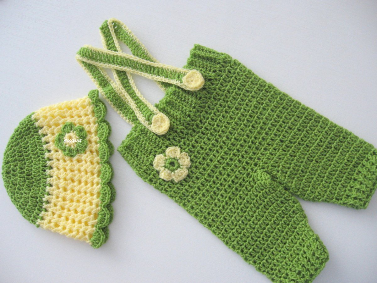 Čepička a kalhotky na focení miminek