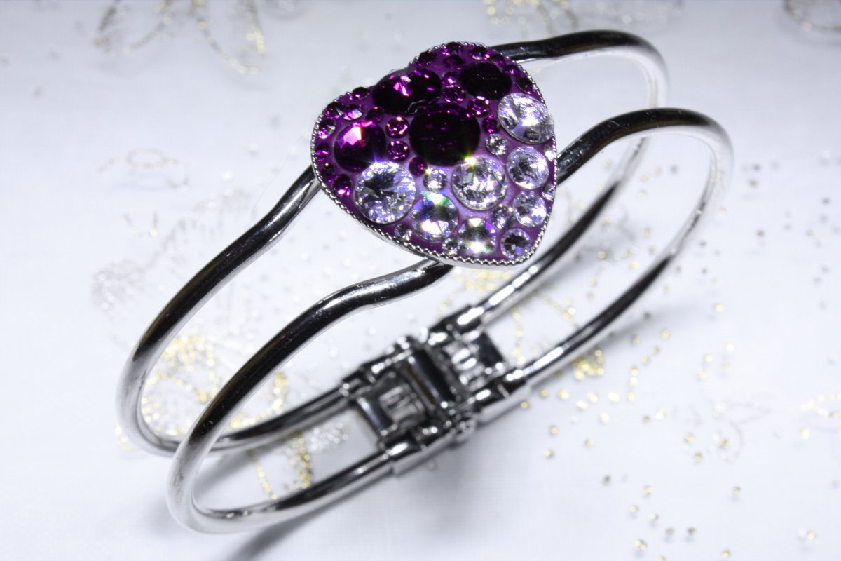 Ametystový srdíčkový náramek