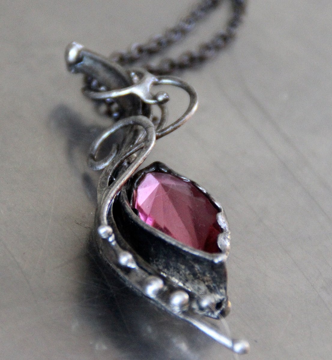 NÁHRDELNÍK CLARISA