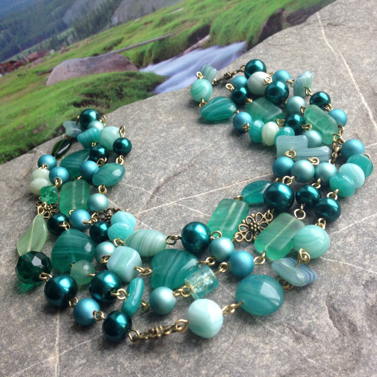 Korálky z mechu a kapradí