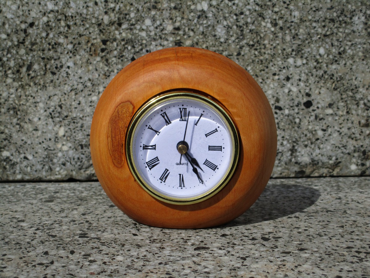 stolní hodiny - olšové