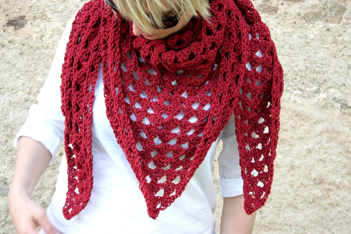 Háčkovaný šátek - Chanson d´amour