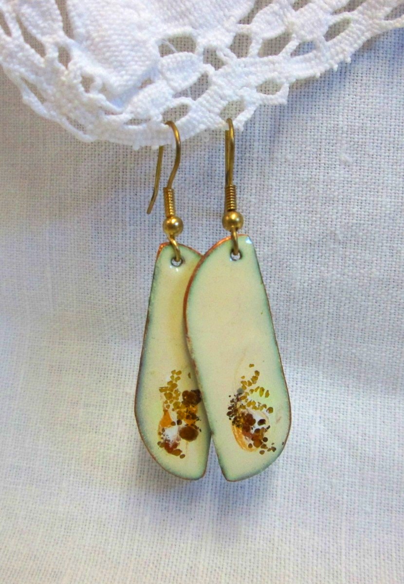 smaltované náušnice