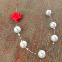 Perličkový náhrdelník s růží II.