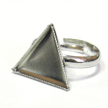 Prsten trojuhelník