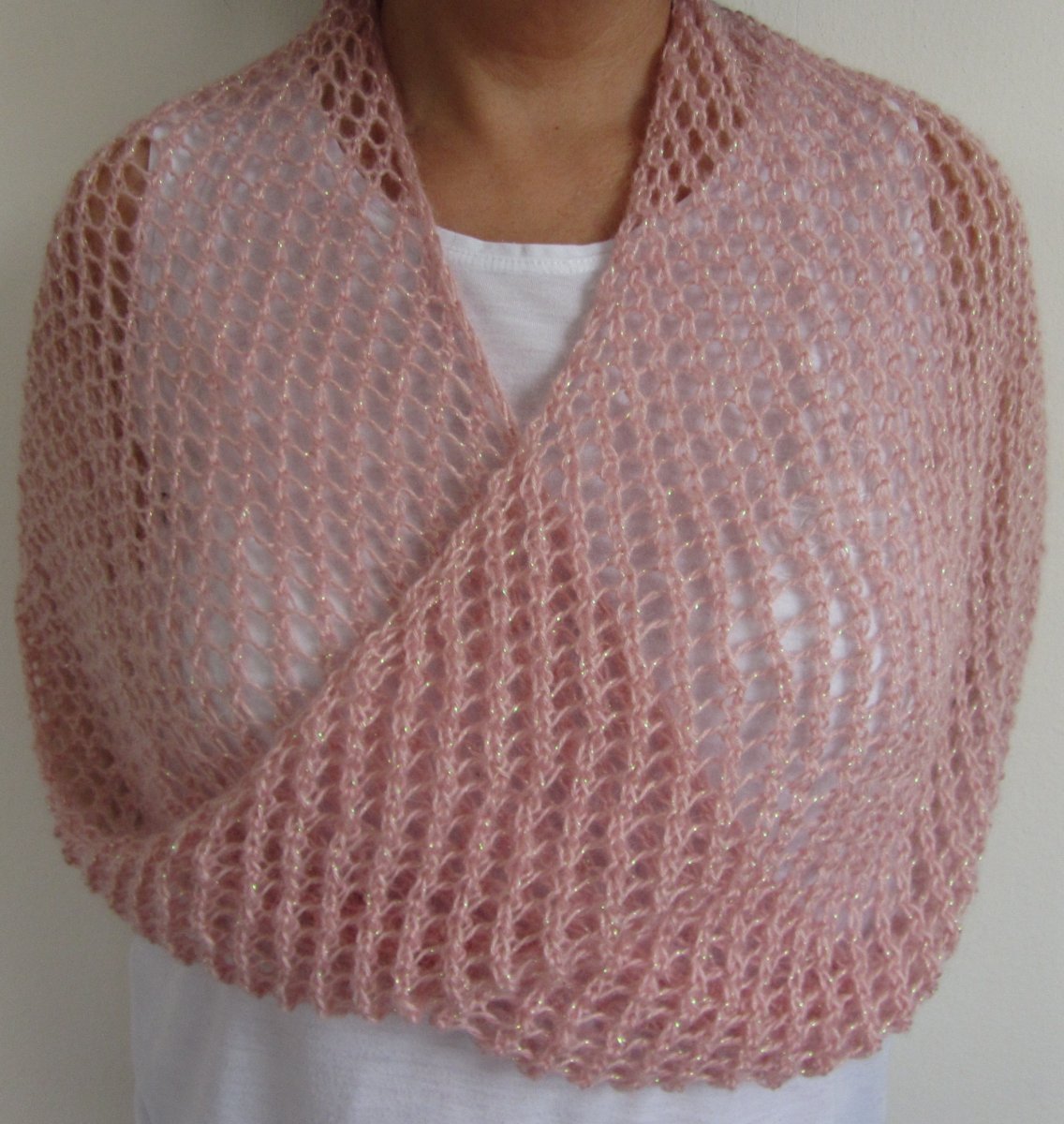 PUDROVĚ RŮŽOVÁ SÍŤ