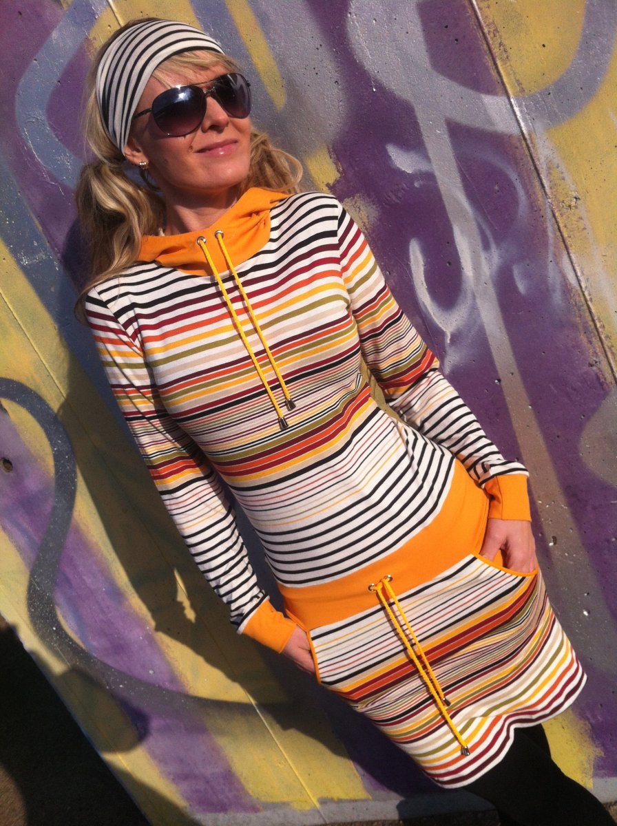 Mikinkové duhové šatky s šátkem vel36/38