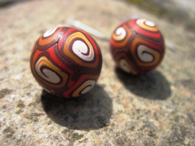 Náušnice kulaté - hnědá, oranžová, bílá