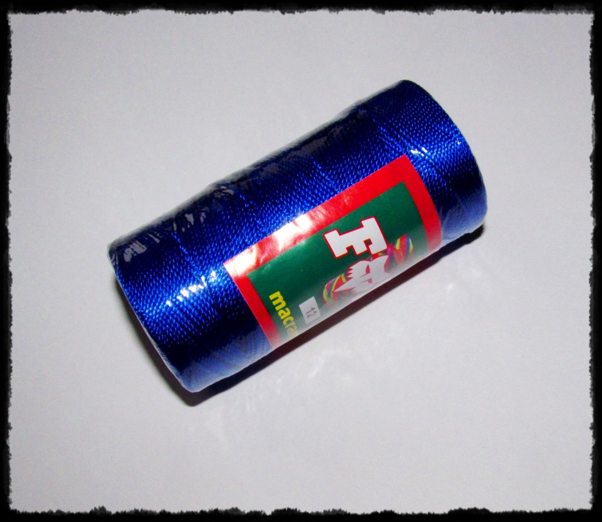 Nitě Hilo macramé tmavě modrá 4 m