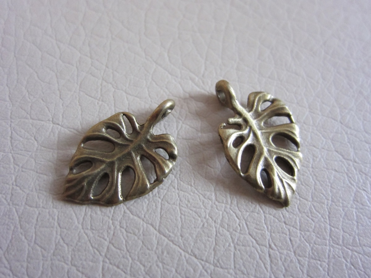 List 21 x 12,5 mm - 2 kusy