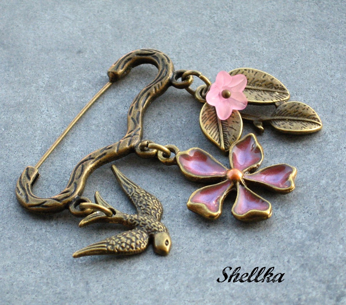 Brož ,,MEADOW FLOWERS,, 5