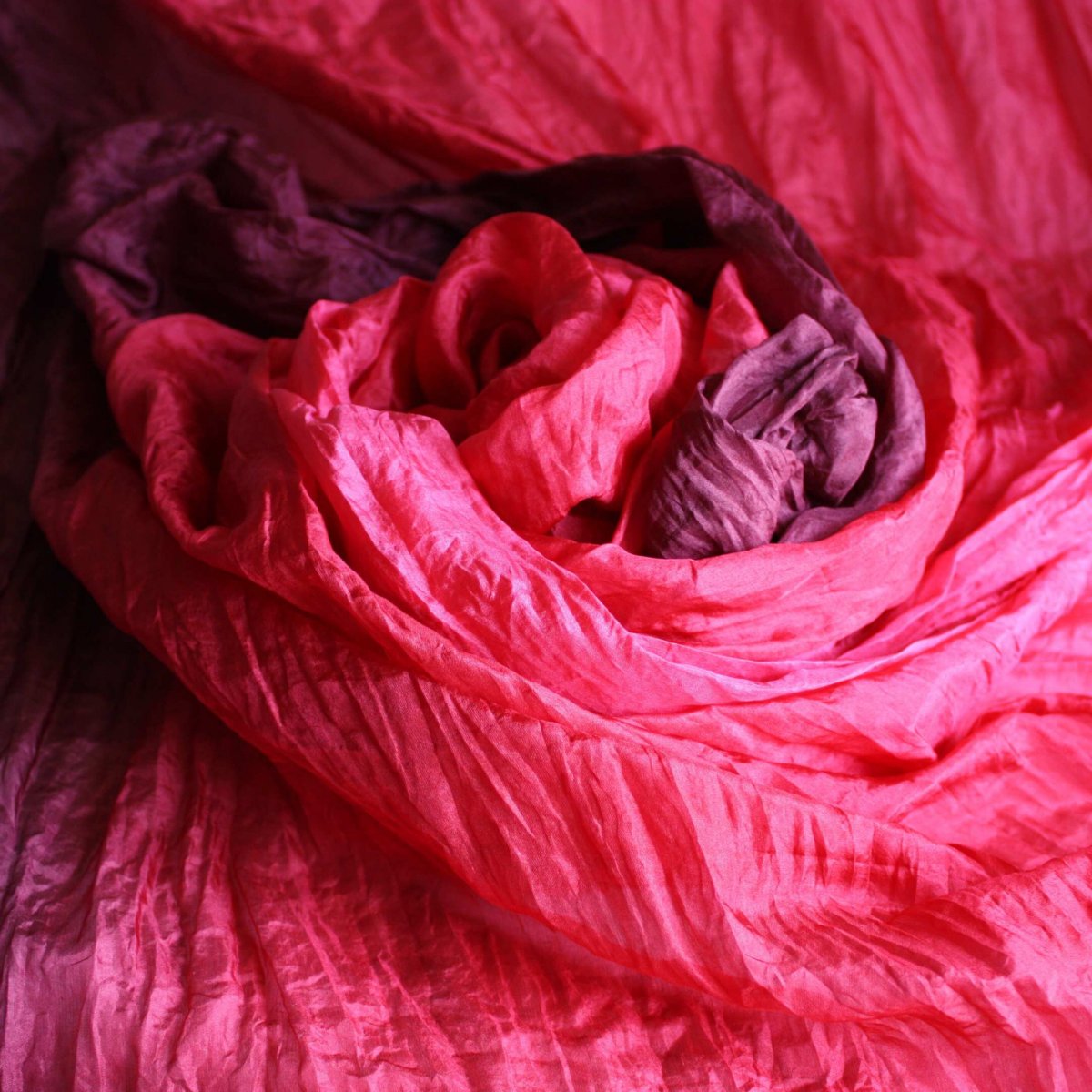 hedvábný pléd 180x90 červený