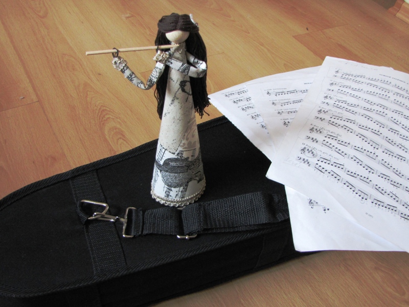 Flétnistka černovláska