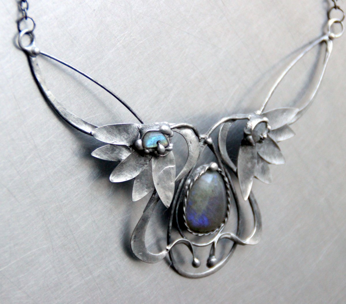 NÁHRDELNÍK ZÁMECKÉ SLAVNOSTI