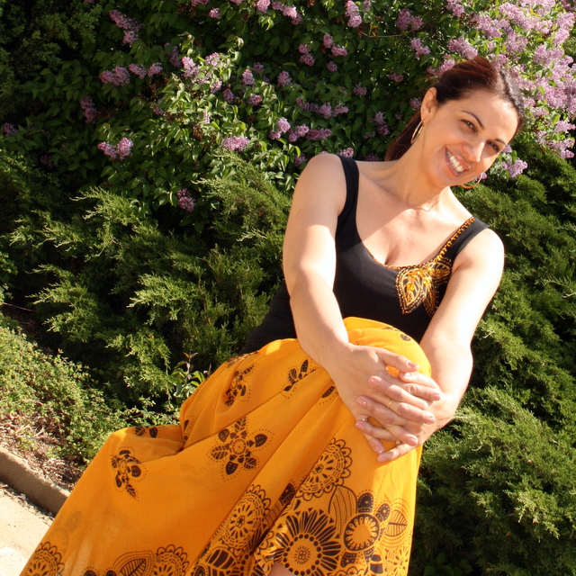 Komplet v barvě hořčice