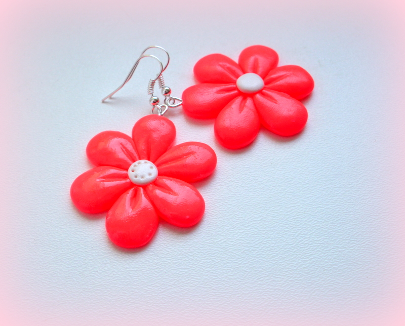 Růžová neonová romantika