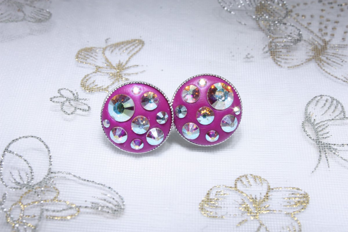 Malé fuchsiové náušnice