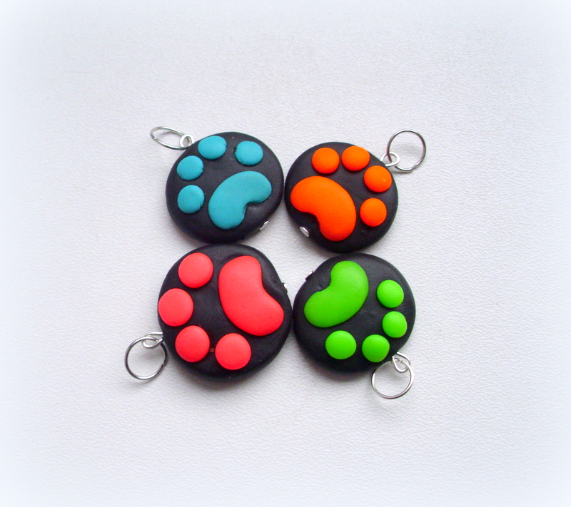 Tlapka - přívěsek