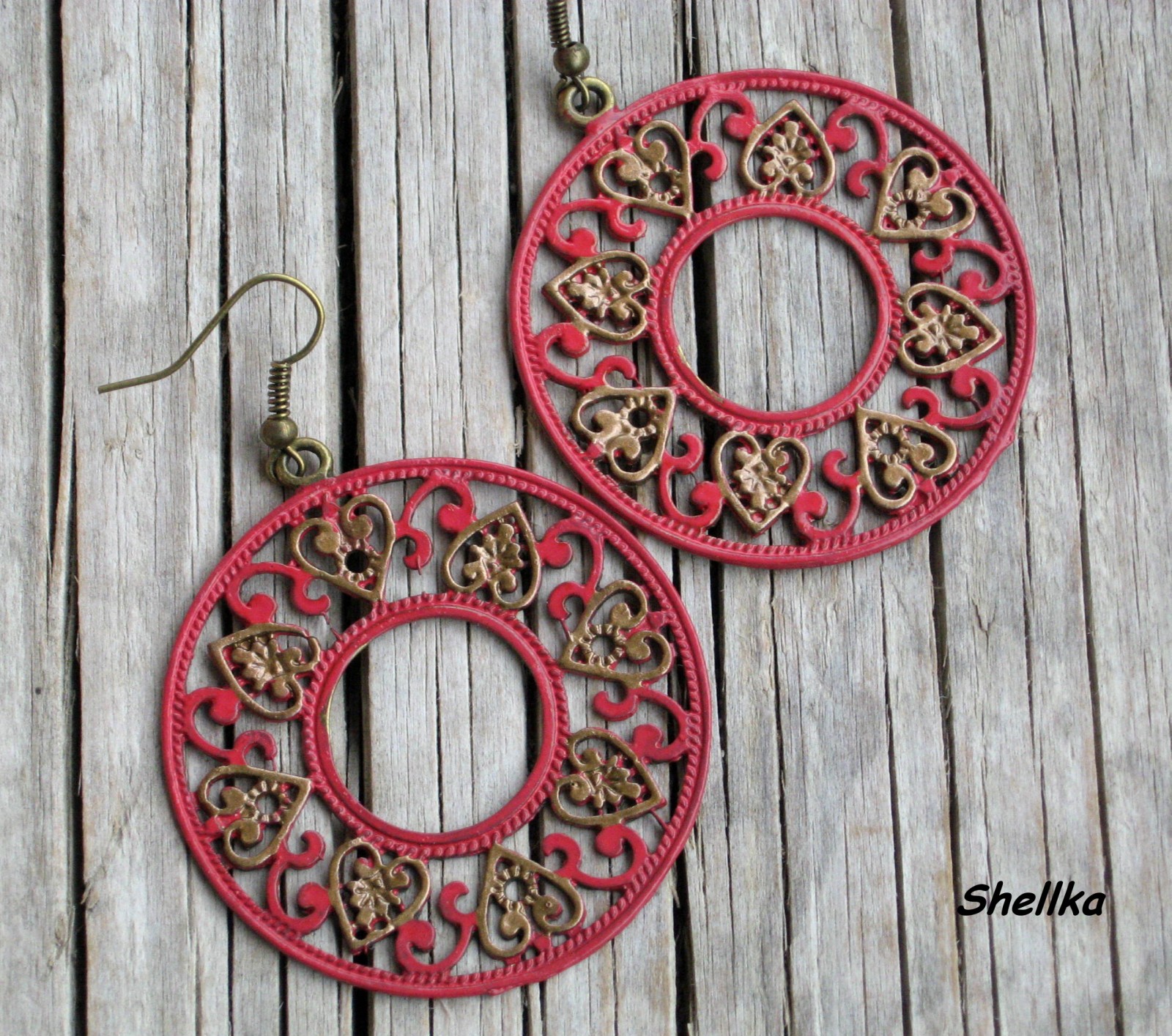 Náušnice červené patinované