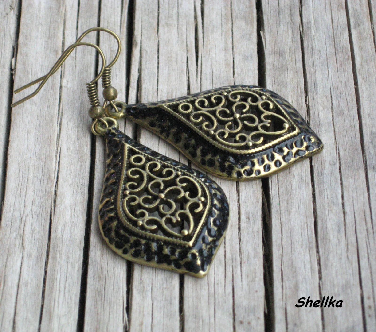 Náušnice,,BLACK TEARS,,