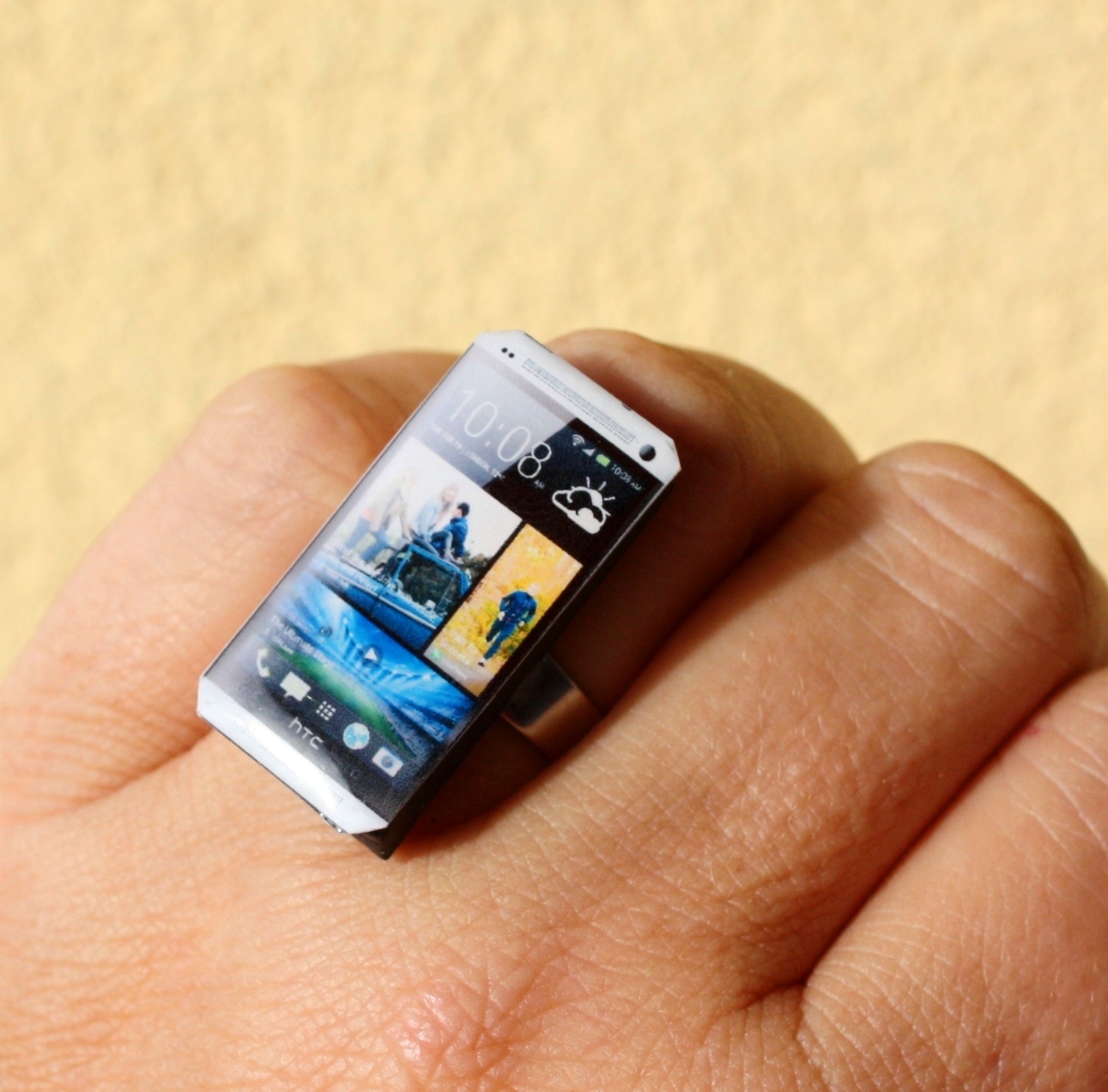 chytrý telefon na prst