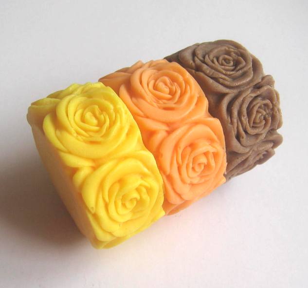 Mýdlová sada růže žluto-oranžová