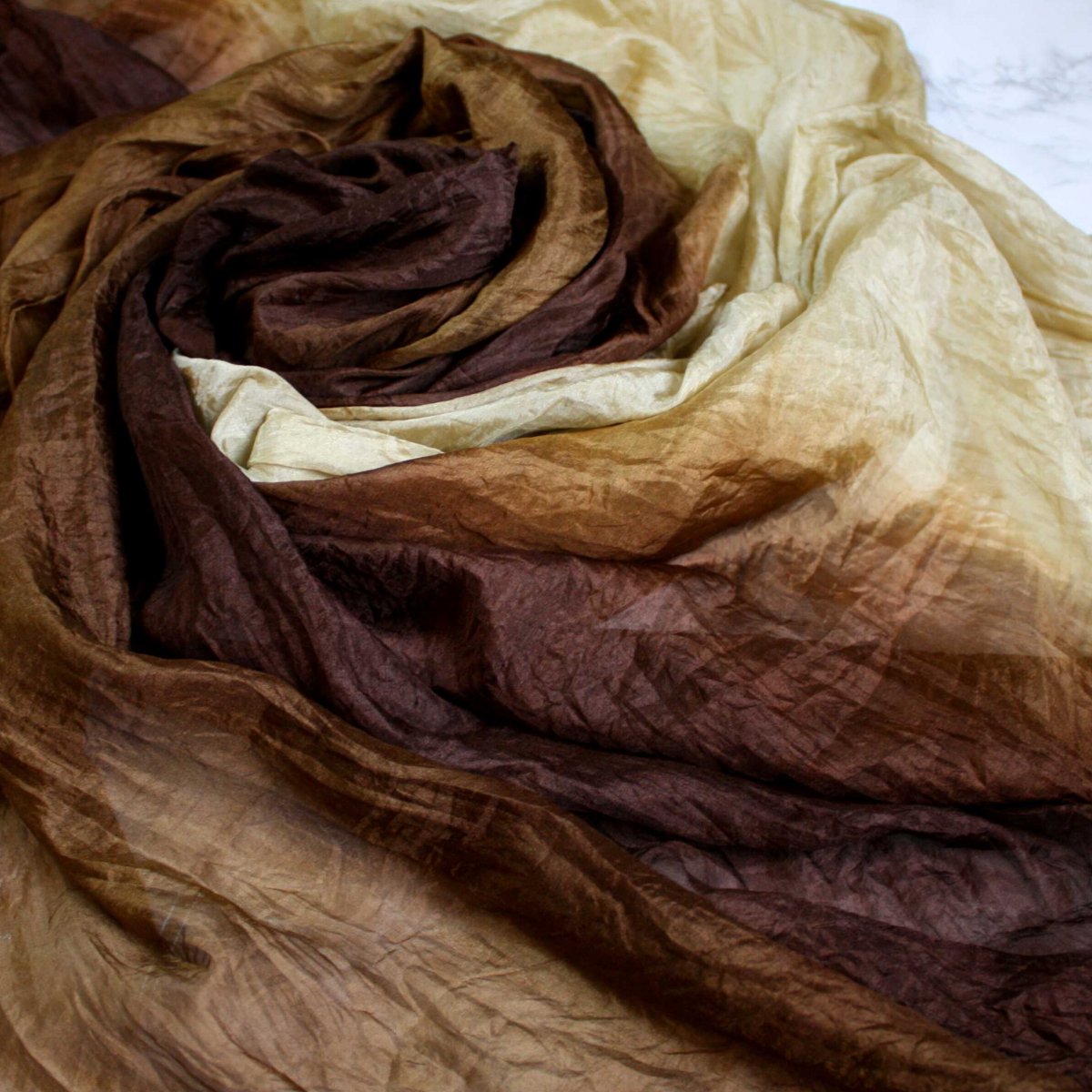 hedvábný pléd hnědý 180x90