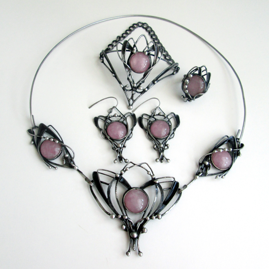 Kompletní souprava s růženínem