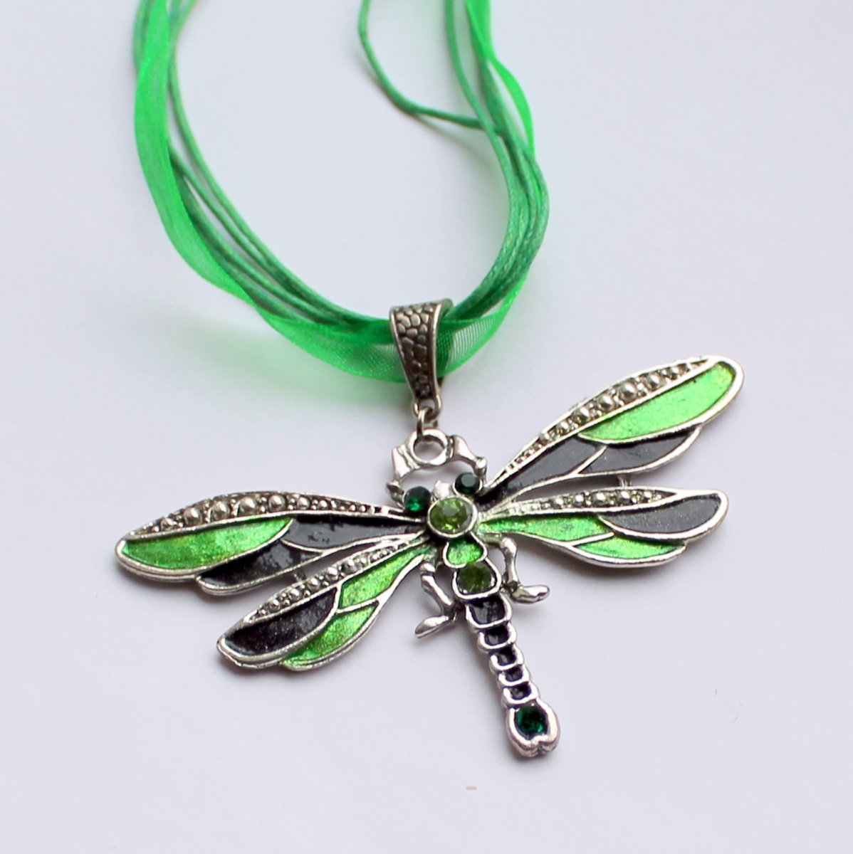 Luxusní vážka - náhrdelník