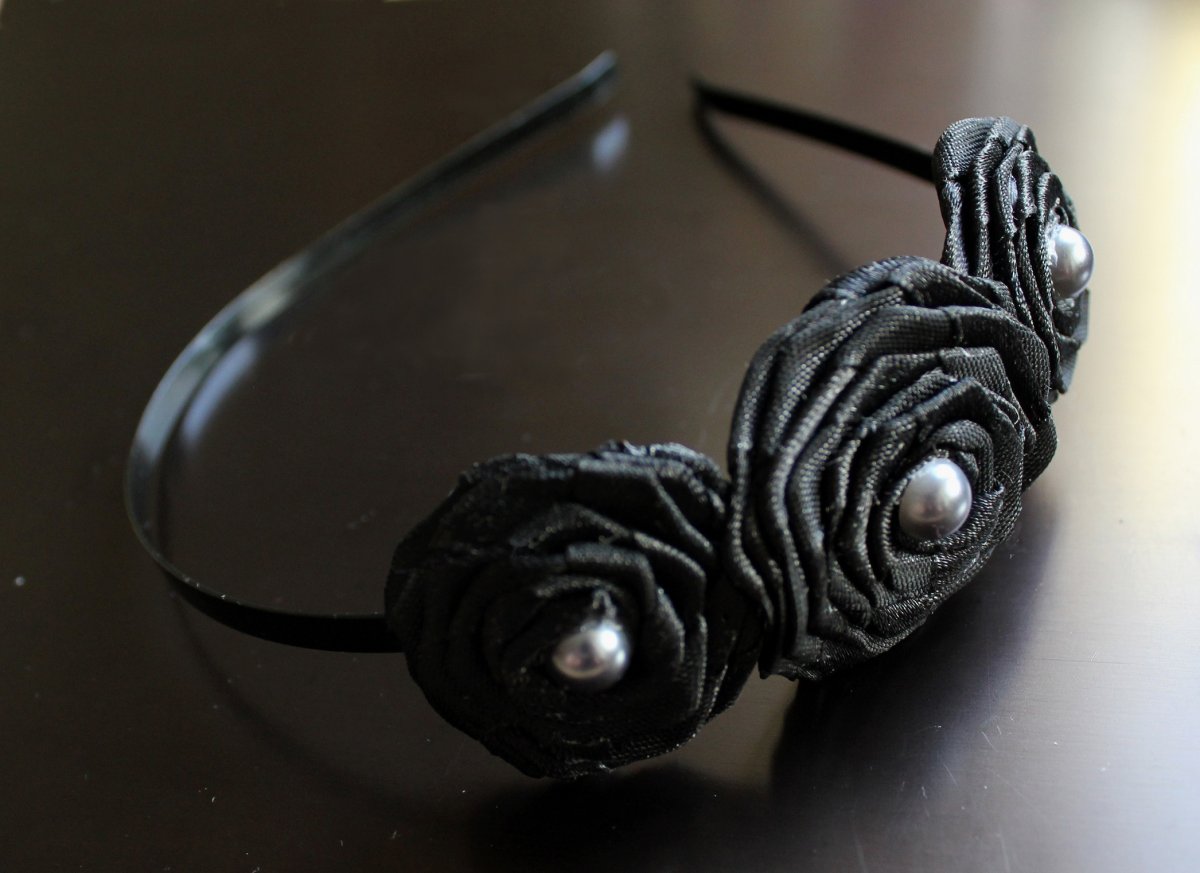 květy antracitu - čelenka