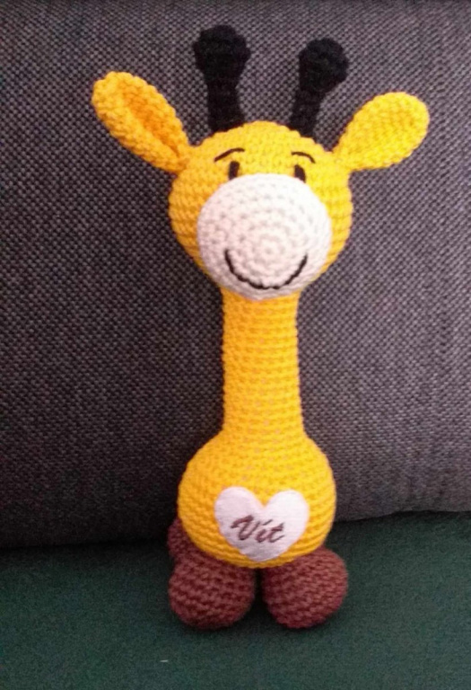 Žirafa Amálka se jménem na přání