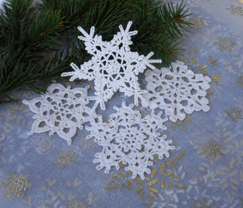 Vločky bílé velké 4 ks