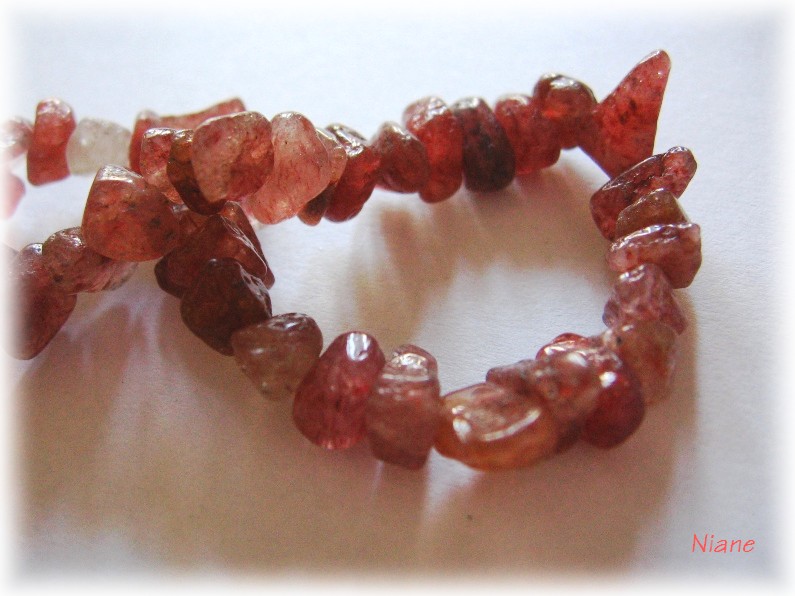 Jahodový křišťál - náramek
