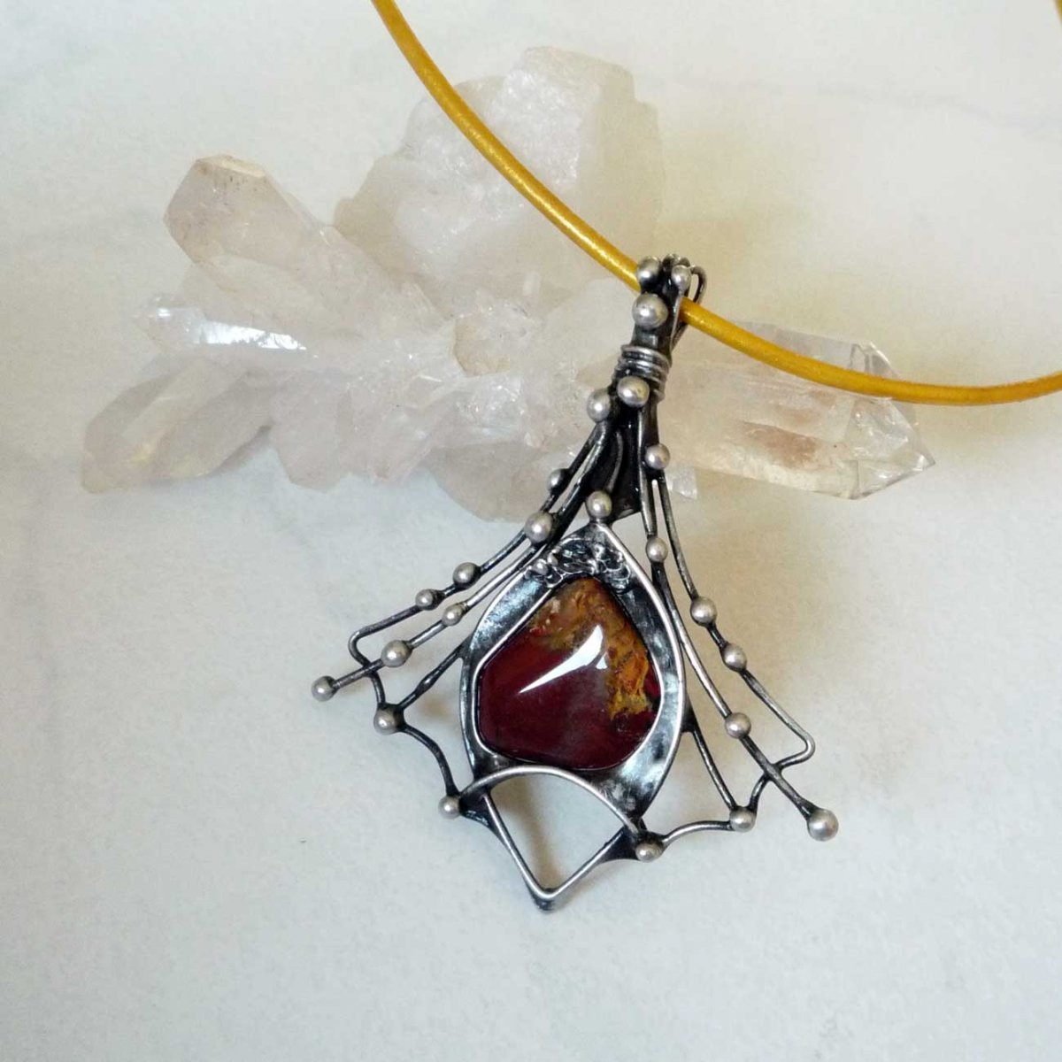 Teepee - jaspis mokait