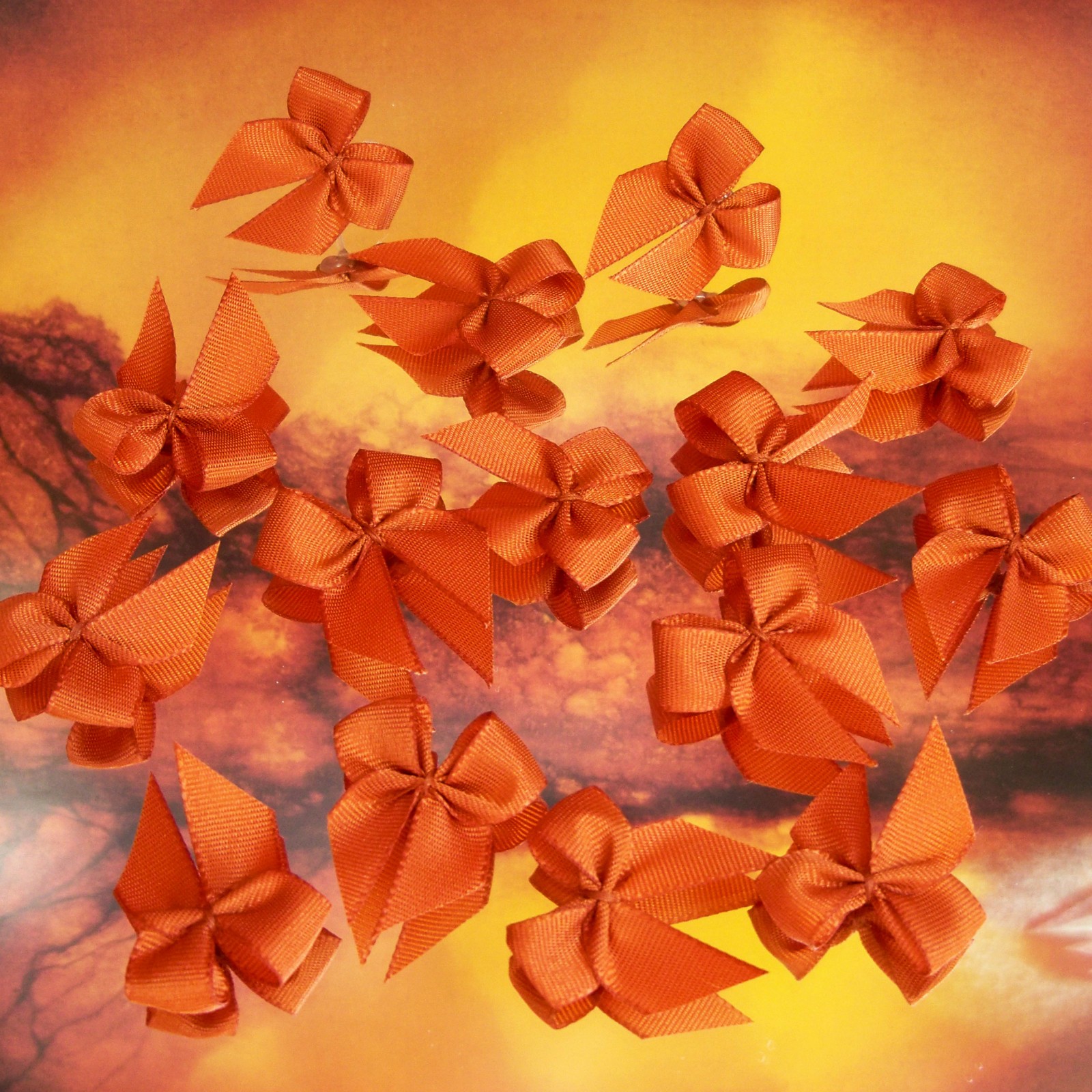 Veselé mašličky - náušnice K5