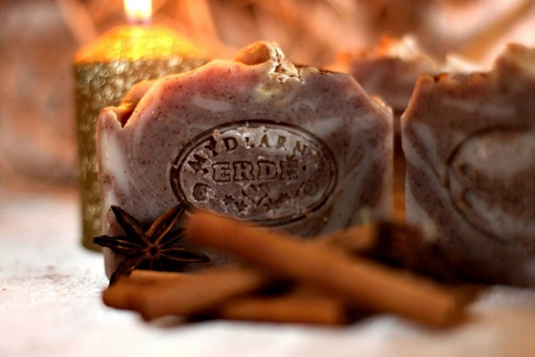 Přírodní mýdlo Jemné skořicové