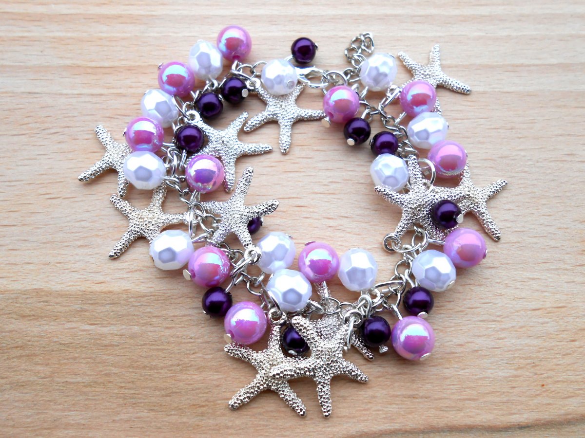 Náramek v barvách fialek (134-18)