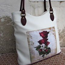 kabelka s růží
