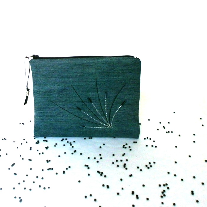 Kapsička SURREY menší XI.