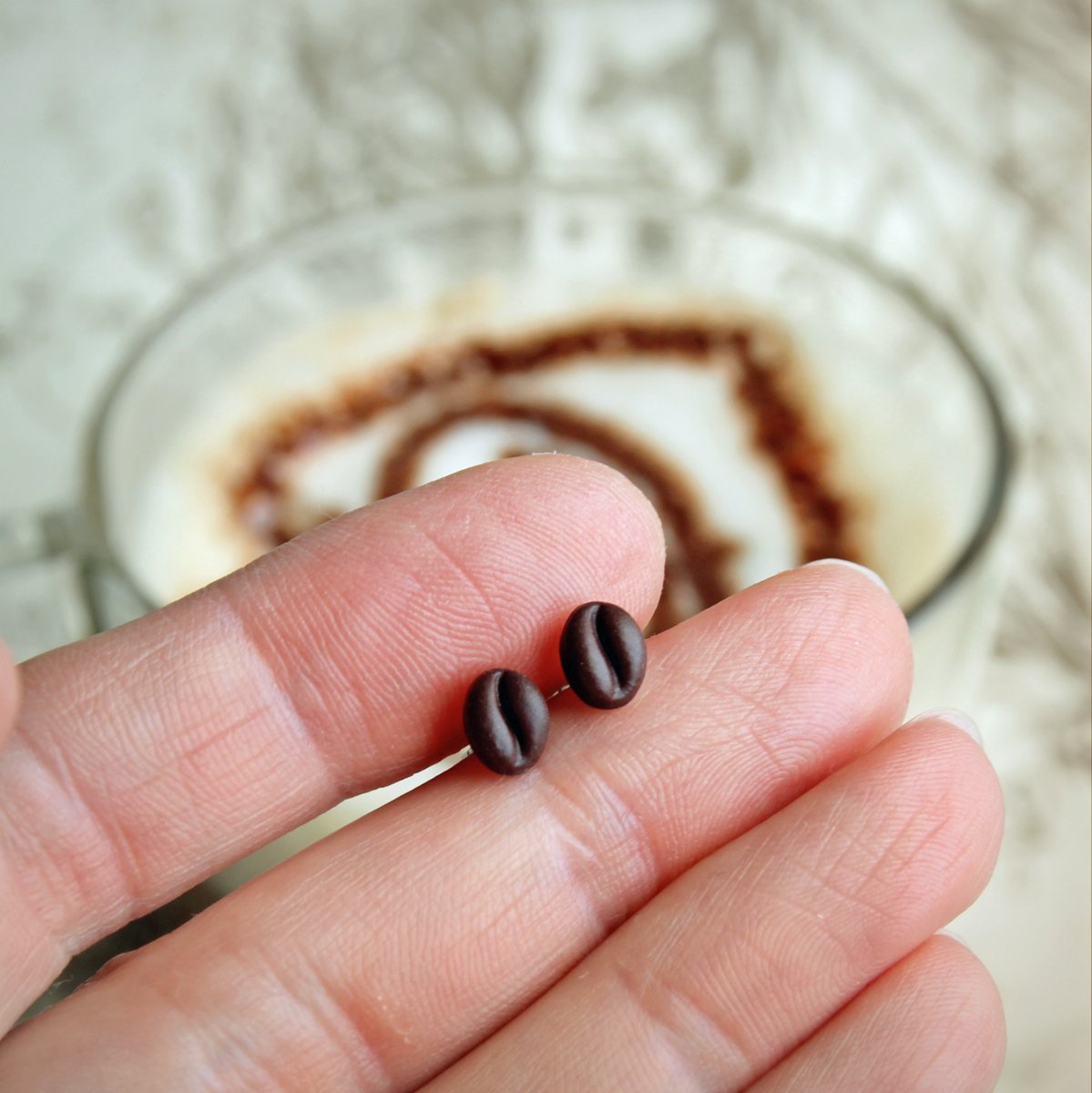 Kávová zrnka (7x5mm)