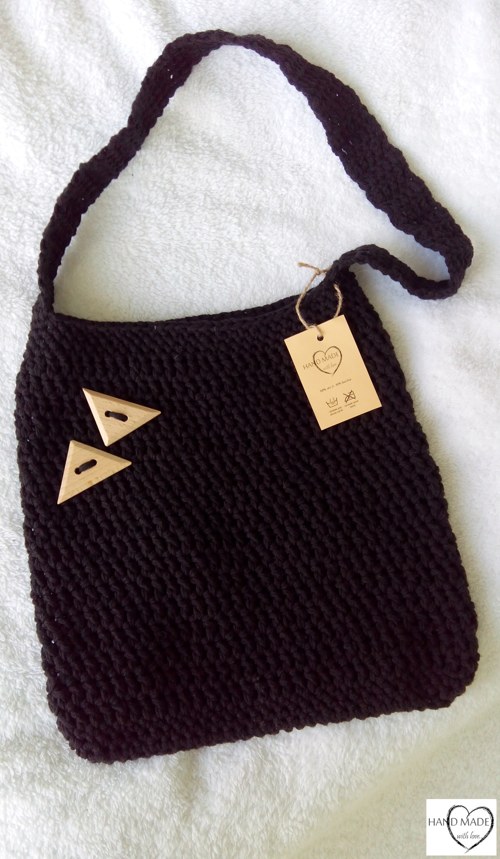 Tmavě hnědá háčkovaná kabela - taška - knoflíky