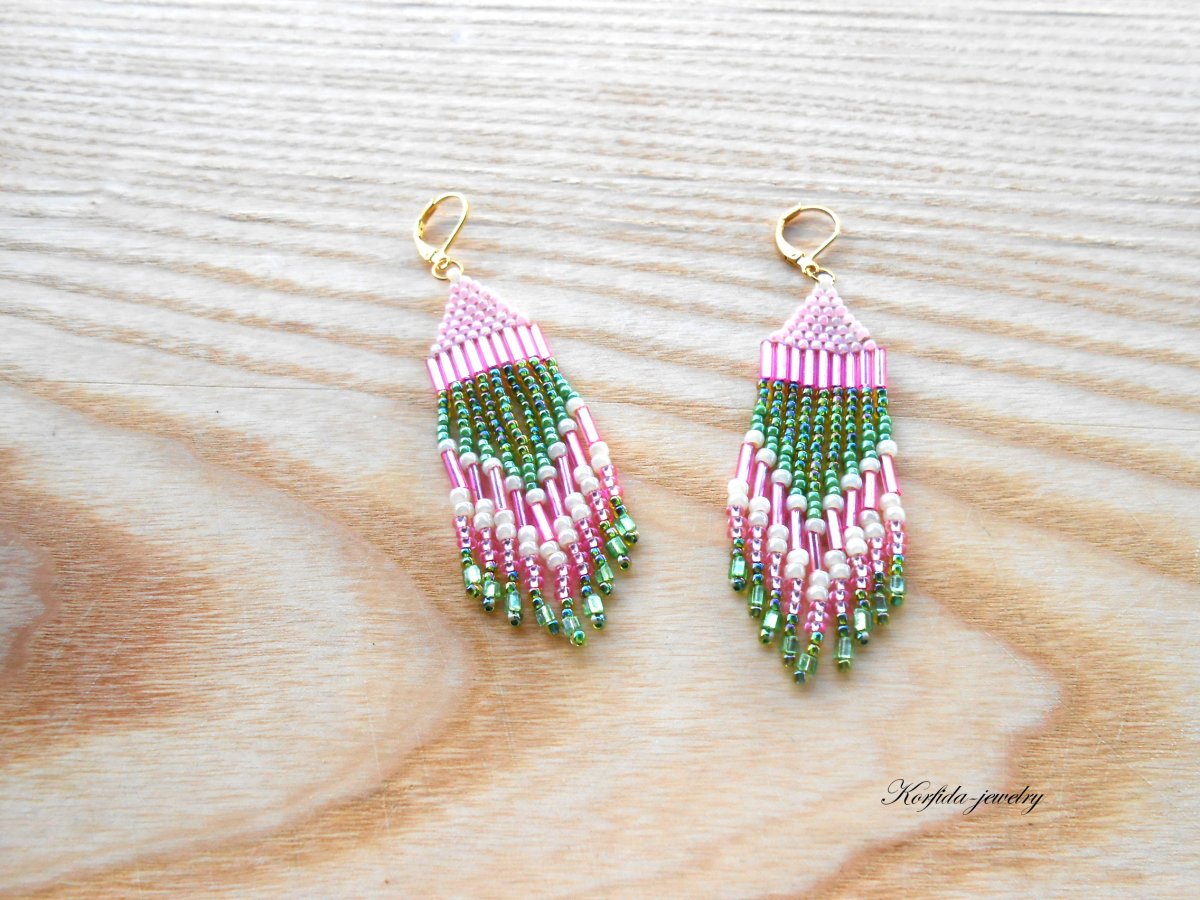 Náušnice šité zelená + béžová + růžová (134/17)