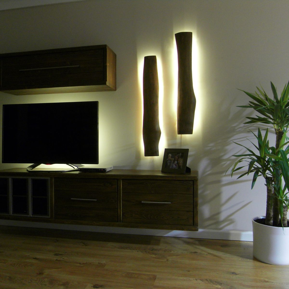 Svítící kmen – LED světlo