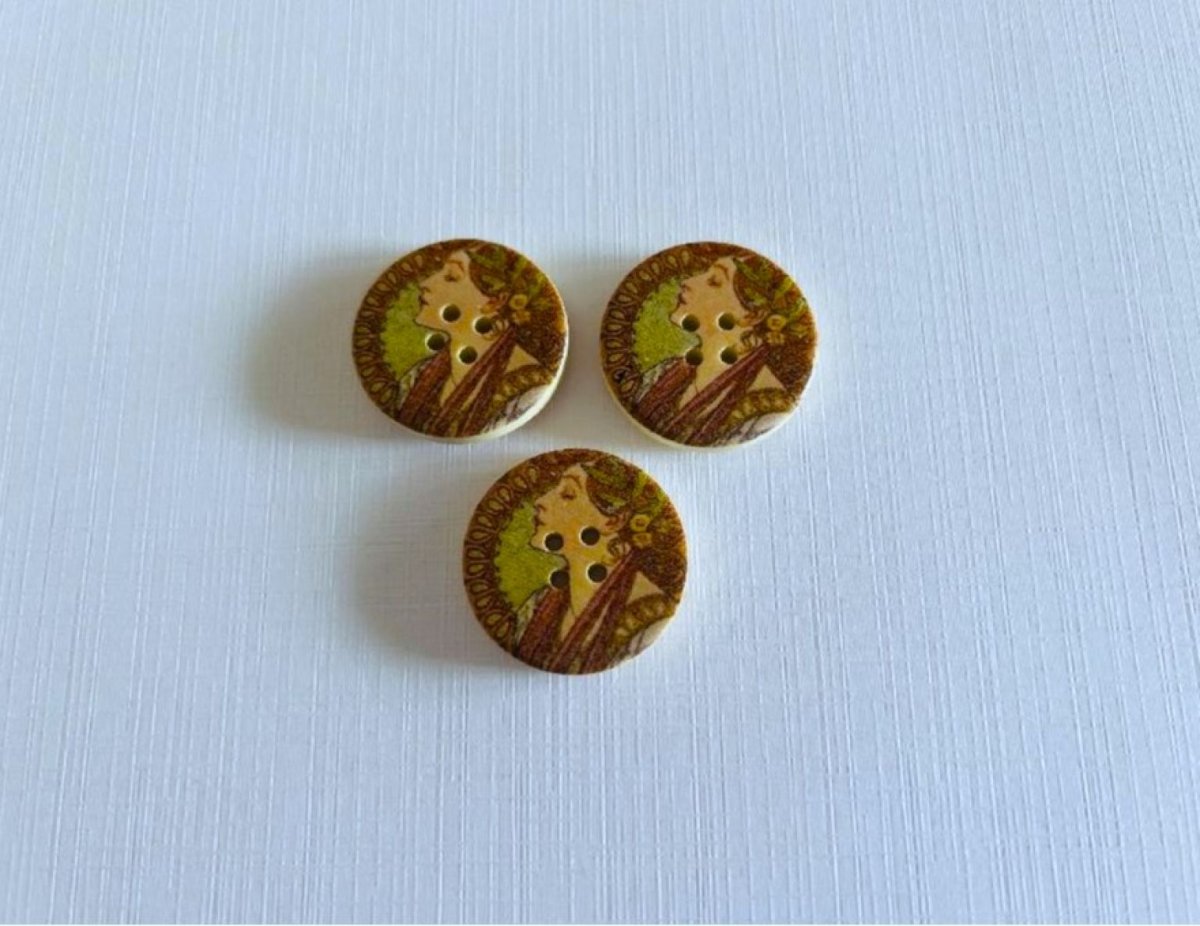 Dřevěný dekorační knoflík 30 mm (1ks)