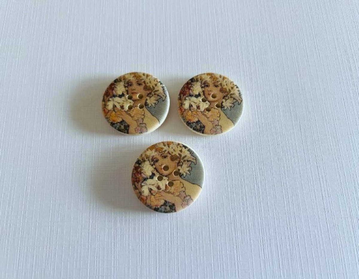 Dřevěný dekorační knoflík 30 mm (1ks)