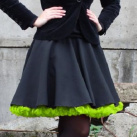 FuFu sukně černá se zelenou spodničkou